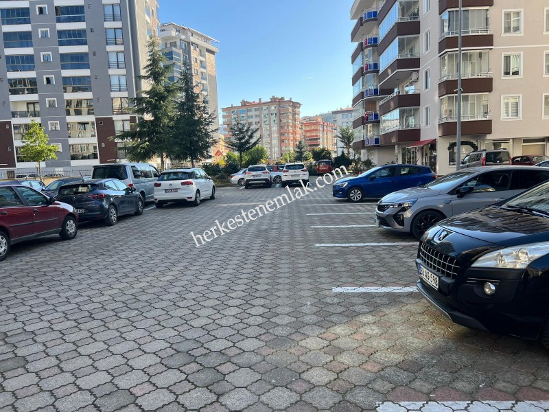 Giresun Merkez G&uuml;re Mahallesinde Site İ&ccedil;inde Satılık&nbsp;3+1 Daire