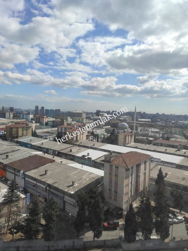Başakşehir Huzzak Towers Elegance'da Kiralık 4+1 L&uuml;ks Daire (240m&sup2;)